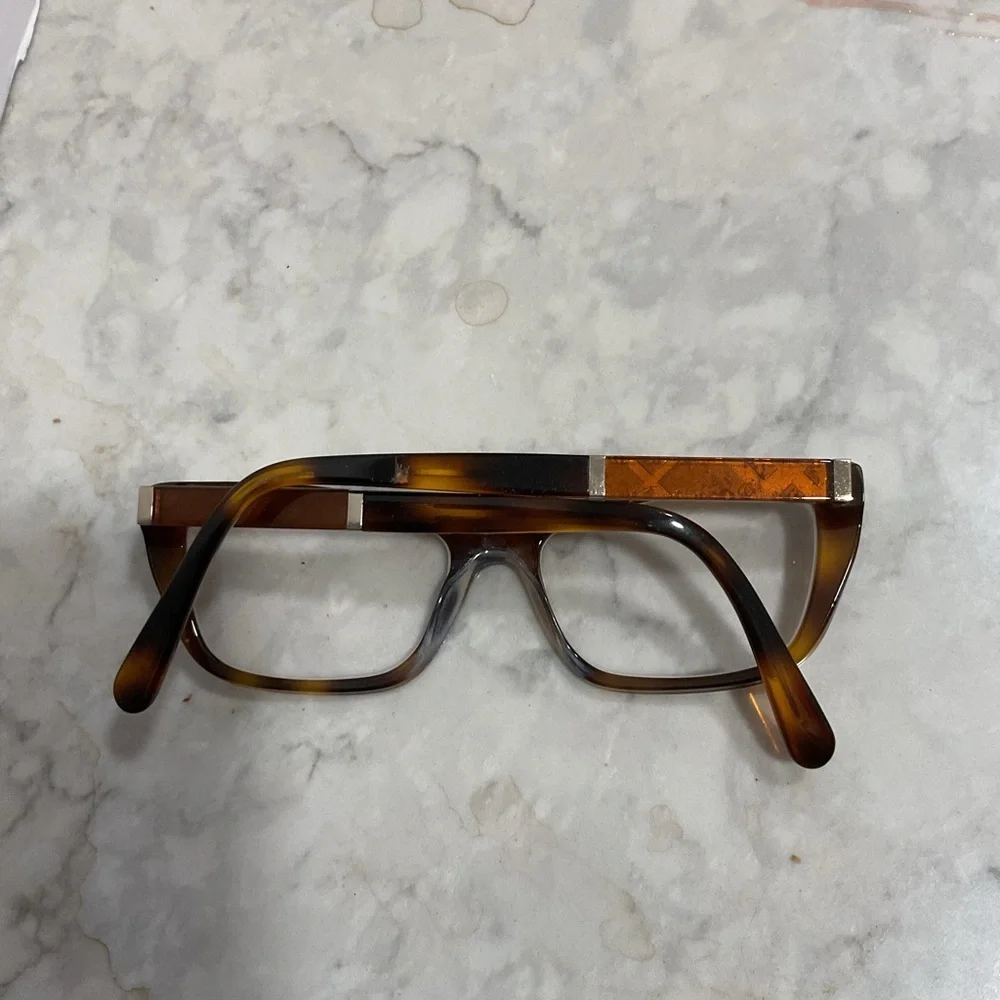 Burberry Vintage Women’s/Girls Signature Brown Tortoise Eye Glasses Eyeglasses